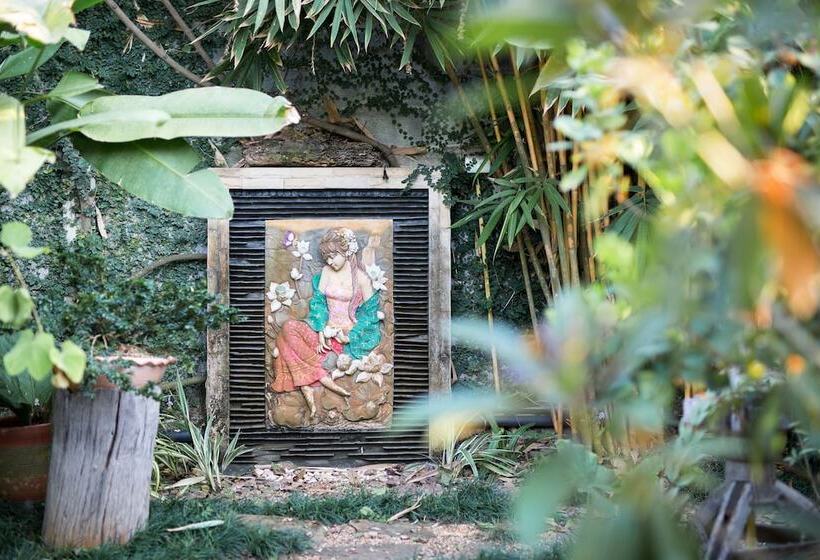 בית מלון כפרי Cattani S Riverside Home