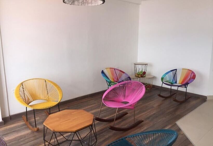 ホテル Cayena Inn