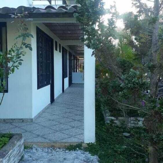 Отель Centro Vacacional Campo Alegre