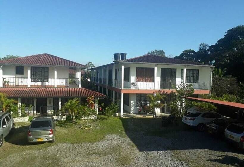 Отель Centro Vacacional Campo Alegre