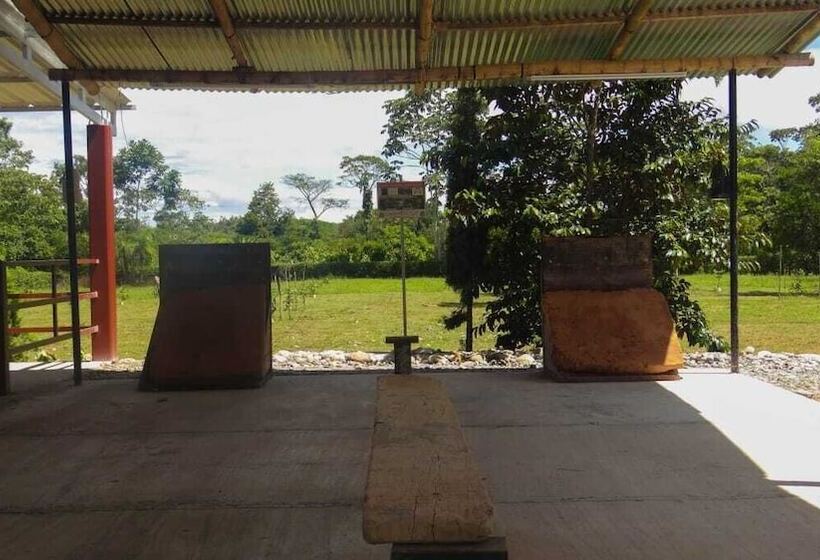 هتل Centro Vacacional Campo Alegre