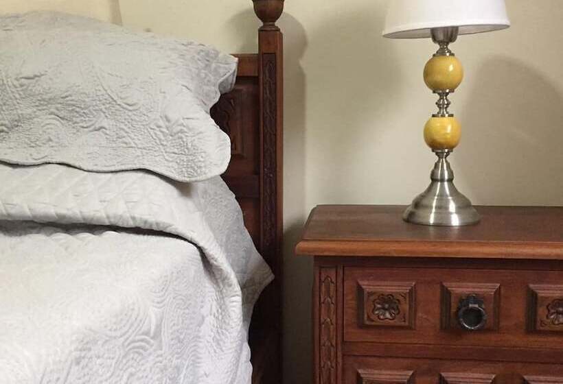 בית מלון כפרי Continental