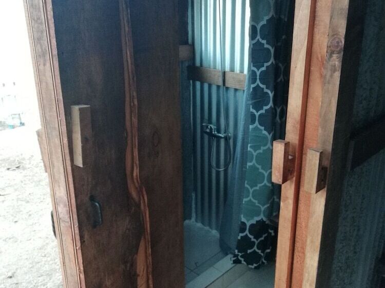 ホテル Entre Pampa Y Bosque