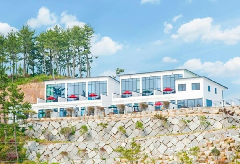 酒店 Goheung Geogeum Island Pension