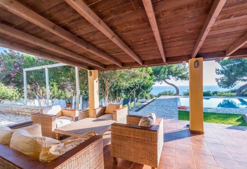 호텔 Golden Sand Apartments