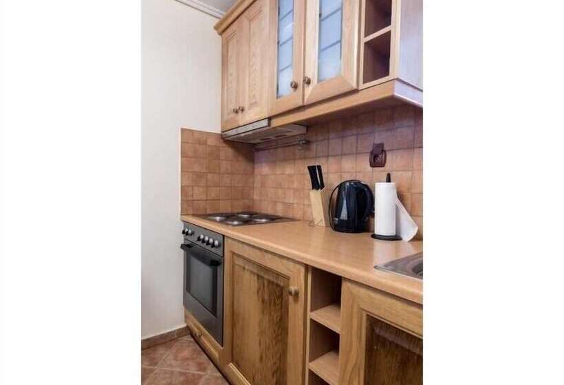 호텔 Golden Sand Apartments