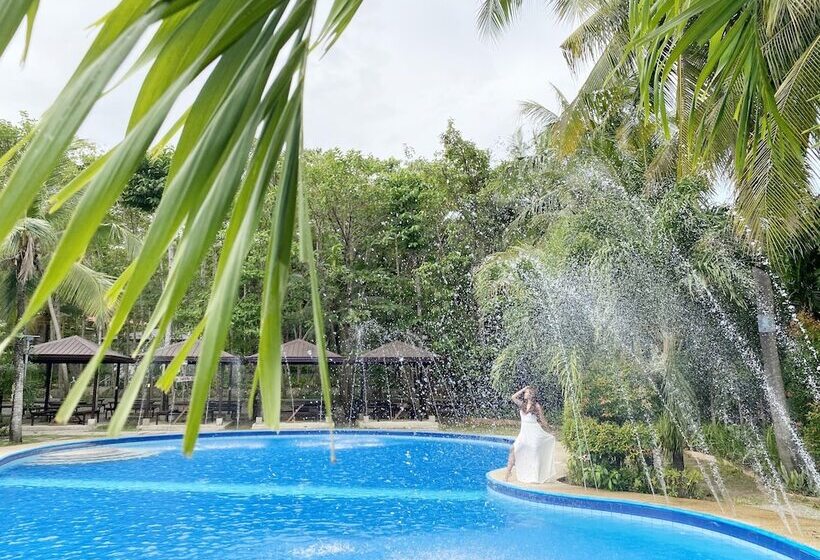 Hotel Hiraya Wellness Resort And Ecopark