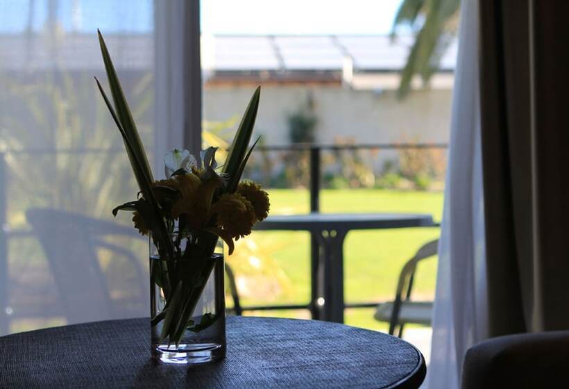 هتل Hostal Del Espinillo