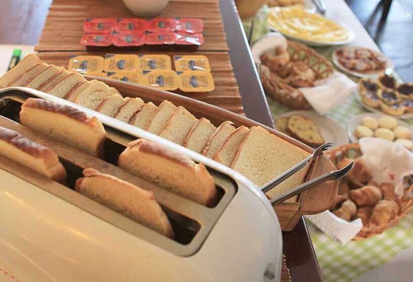 هتل Hostal Del Espinillo