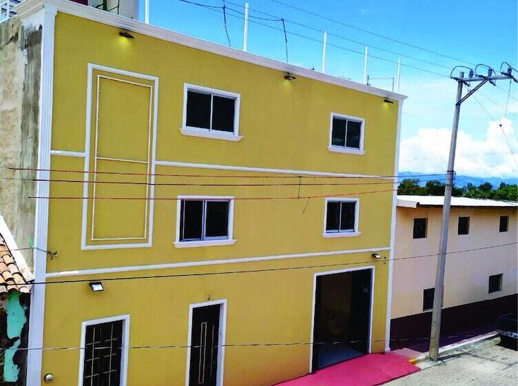 בית מלון כפרי Hosto Real