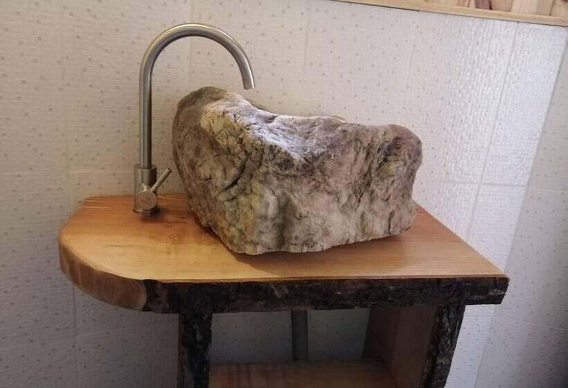 Отель Huincacara Lodge