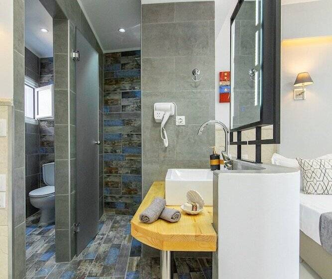 Отель I Candy Malia By Estia