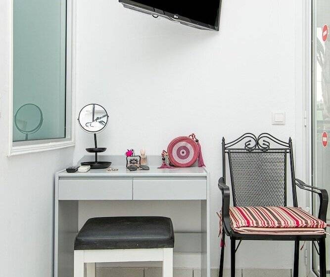 Отель I Candy Malia By Estia