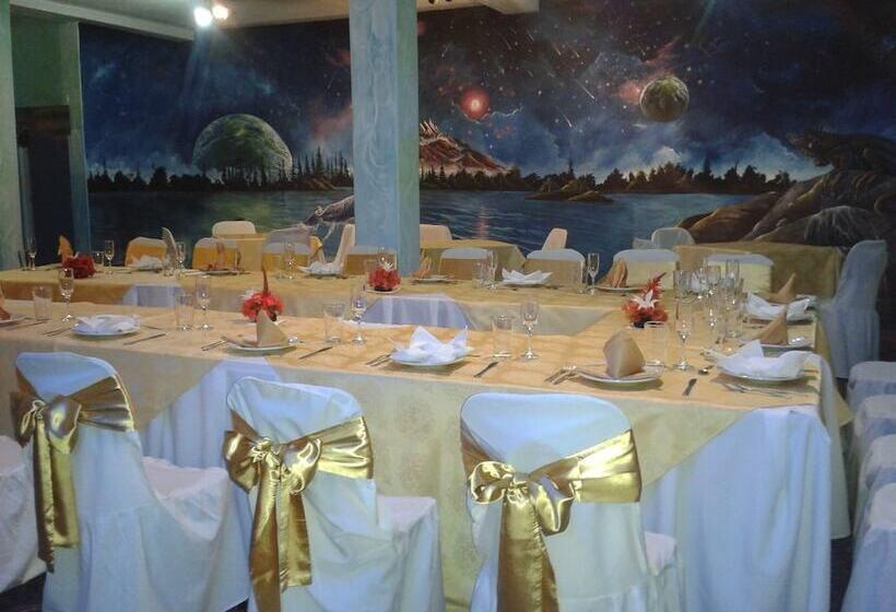 Отель Imperio Del Sol