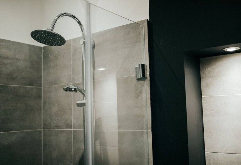 Juststay Ratingen Hotel & Apartments