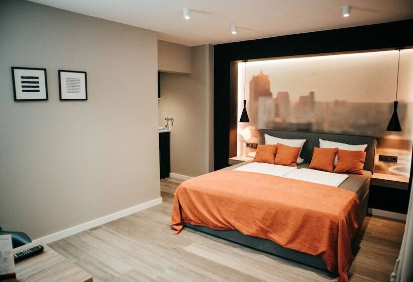 Juststay Ratingen Hotel & Apartments