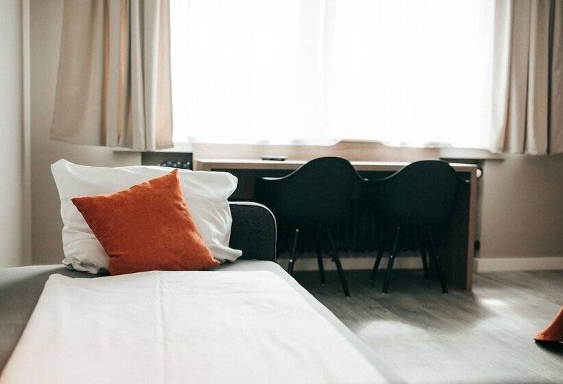 Juststay Ratingen Hotel & Apartments