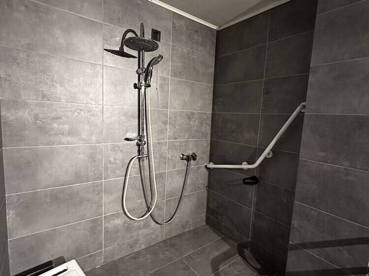 בית מלון כפרי Koferita