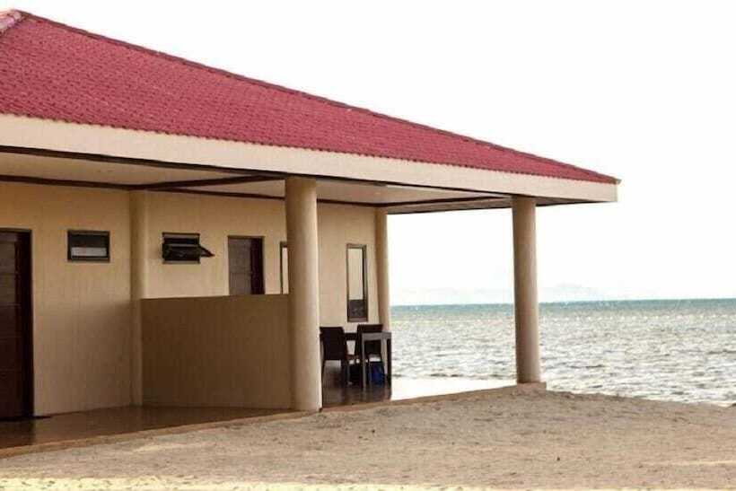 בית מלון כפרי Lakawon Island Resort