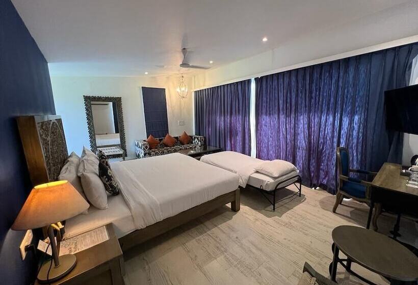 בית מלון כפרי Living Room Beach Resort