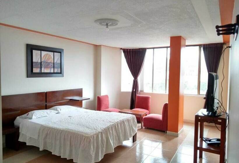 酒店 Marques Plaza