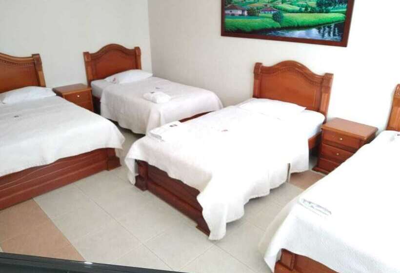 هتل Marques Plaza