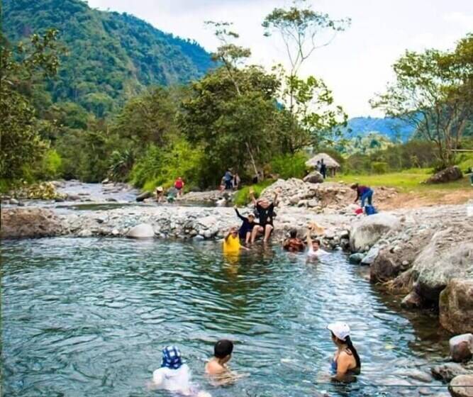 هتل Mindo Garceta Sol Hosteria