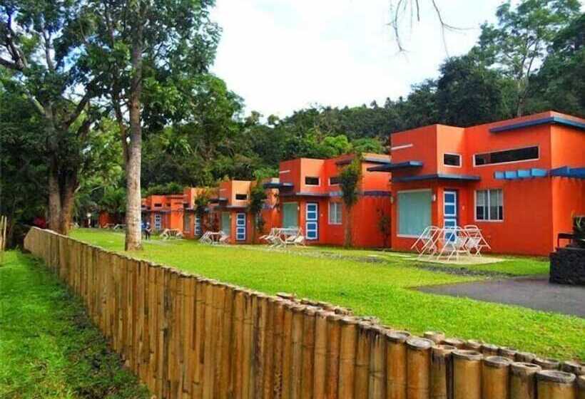 בית מלון כפרי Momarco Forest Cove Resort And