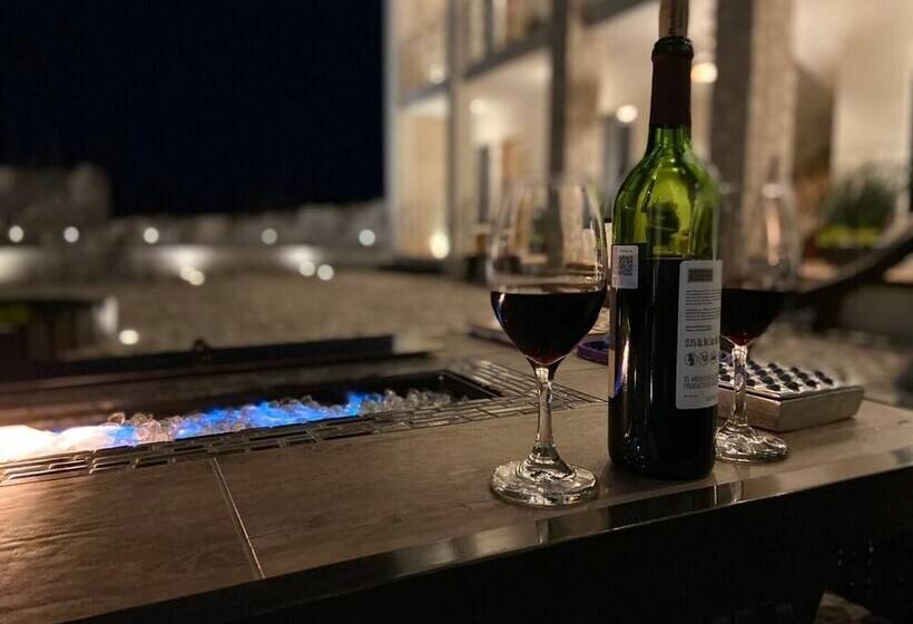 ホテル Montebello