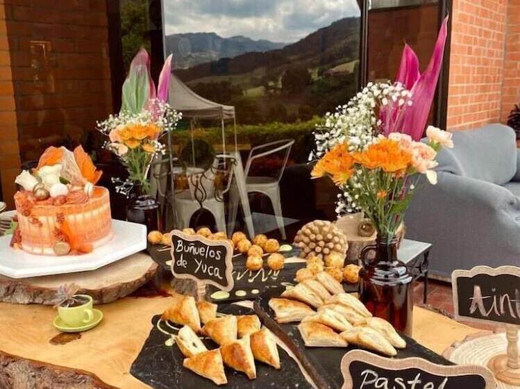 호텔 Neusa Hills Glamping