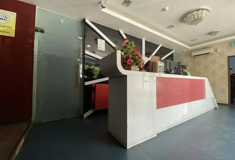 فندق Oyo 89752 7 Days Express