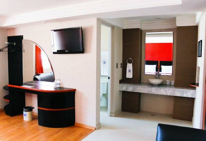 فندق Plaza Fontesanta