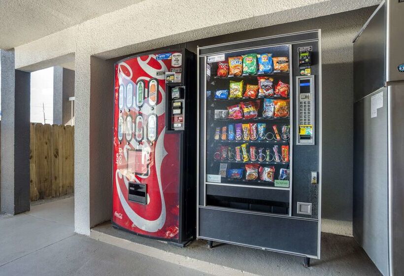 Отель Quality Inn And Conference Center