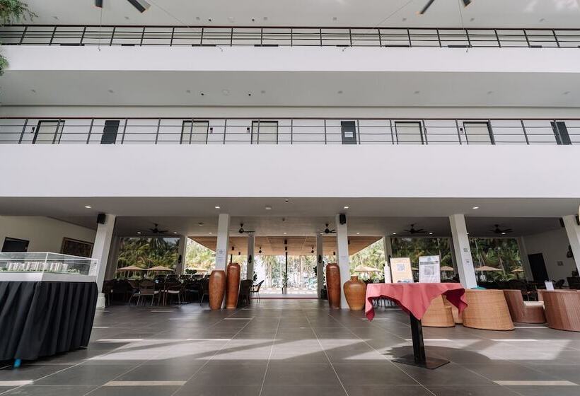 בית מלון כפרי Roxy Sematan Villa & Townhouse