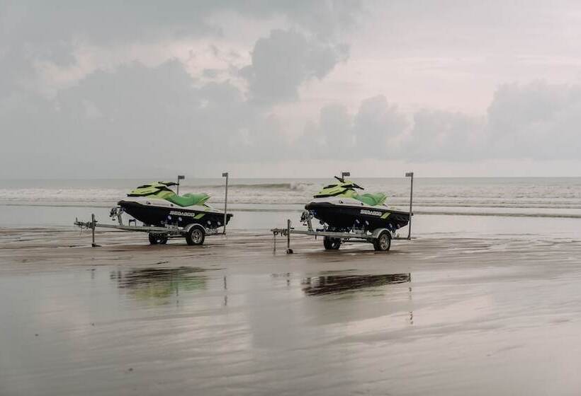 בית מלון כפרי Roxy Sematan Villa & Townhouse