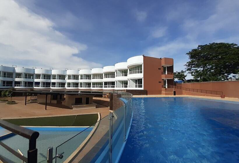 בית מלון כפרי Santa Barbara Plus