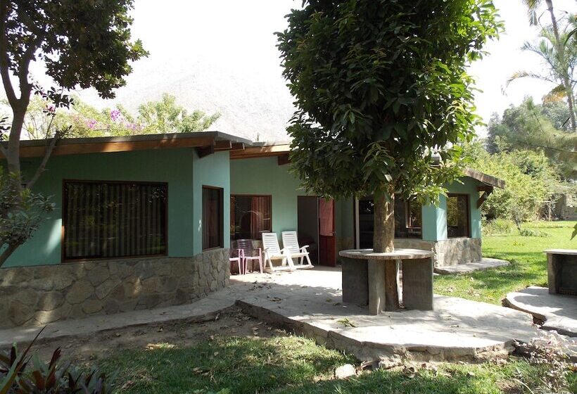 هتل Santa Eulalia Bungalows