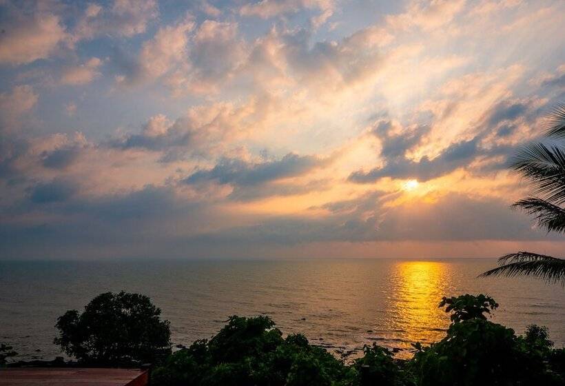 فندق Sea Horizon Resort