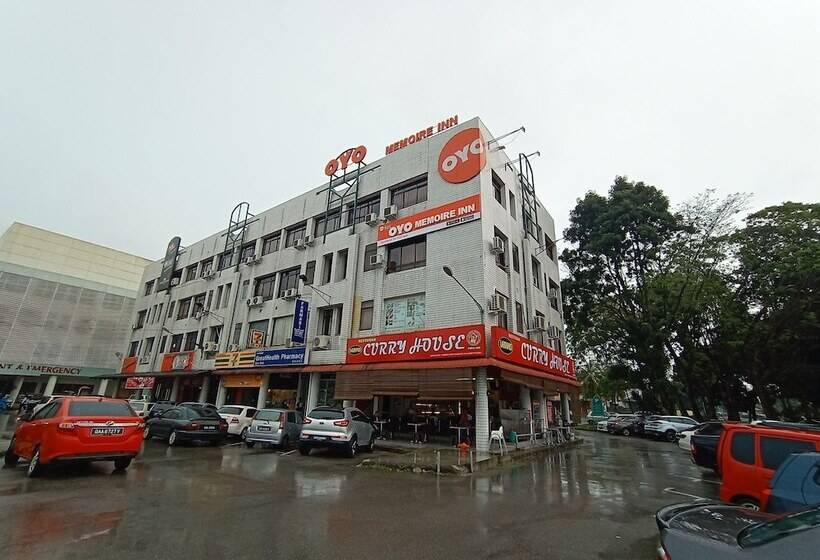 Отель Spot On 89909 Stay On 002