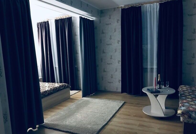 Отель Tepliy Stan