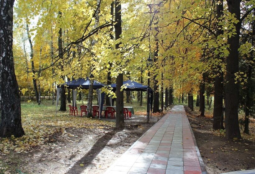 Отель Trade Union Training Center