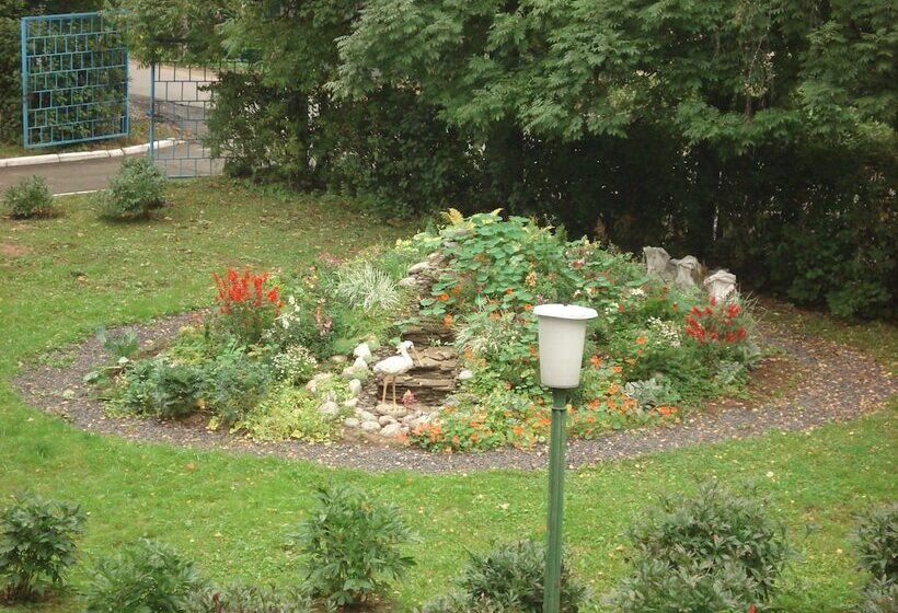 Отель Trade Union Training Center