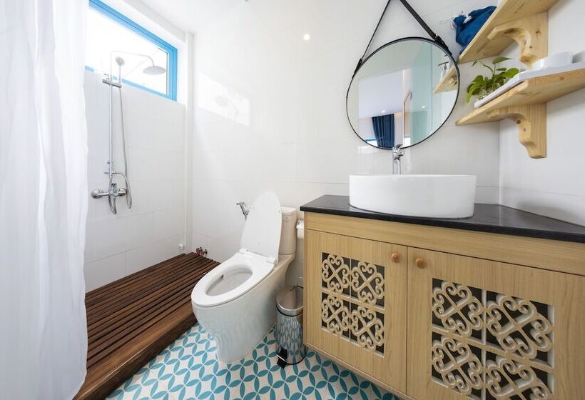 هتل Turi Staypoint