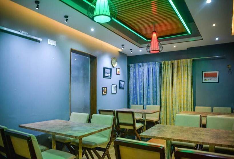 فندق Victory Abashik Cumilla