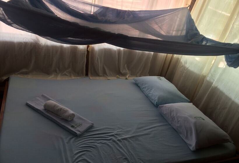 هتل Wild Amazon Experience Eirl