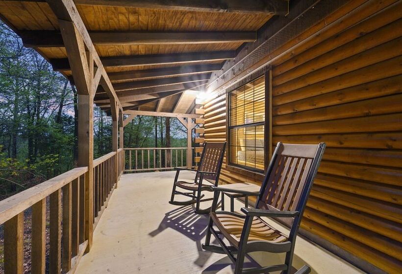 Lacey Dogwood Family Cabin With Free Wifi And Private Bbq By Redawning