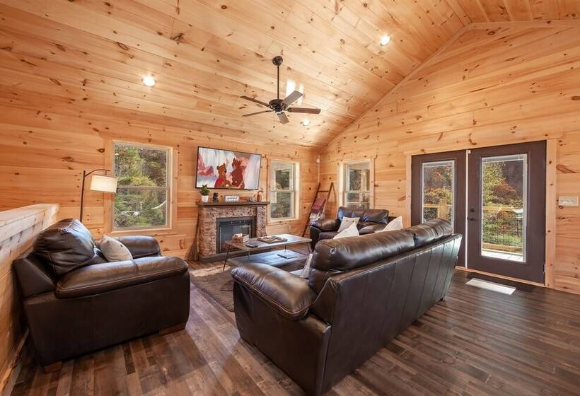 Luxury Good Vibes Cabin With Tub By Redawning