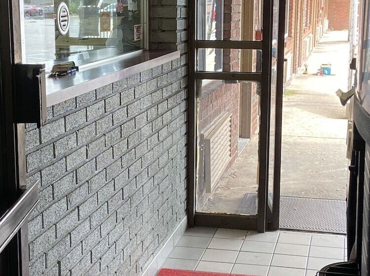 فندق على الطريق Deer Park Motor Inn