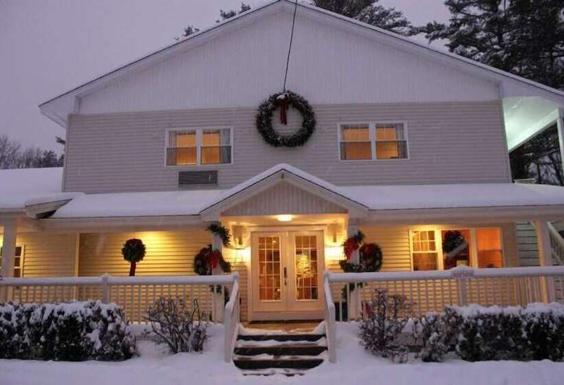 モーテル Golden Apple Inn