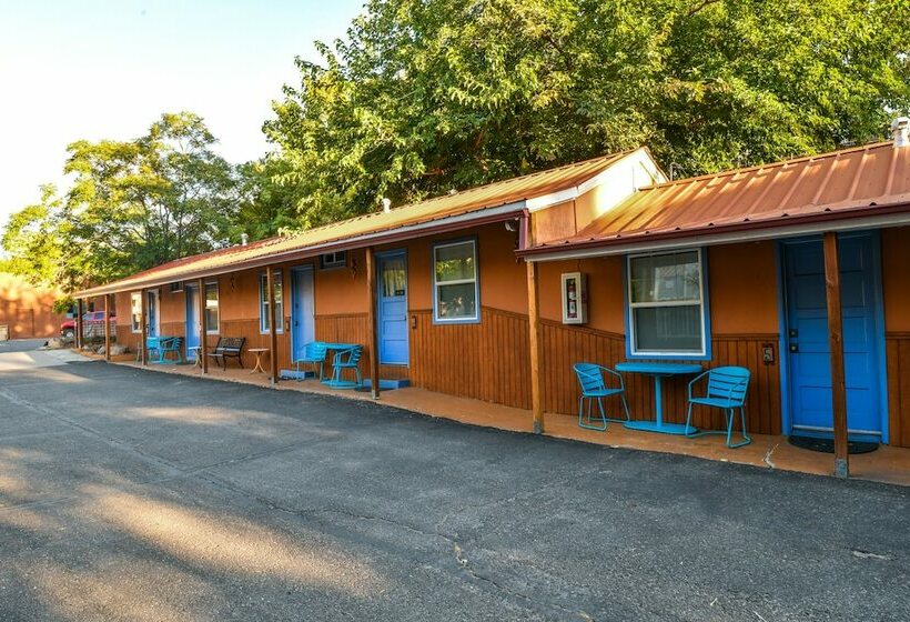 מוטל Kokopelli Lodge